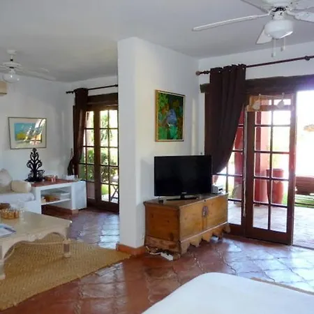 Casa Palmeras (adults Only) 3* מארבלה