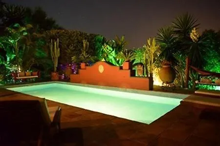 Bed & Breakfast Casa Palmeras (adults Only) 3*