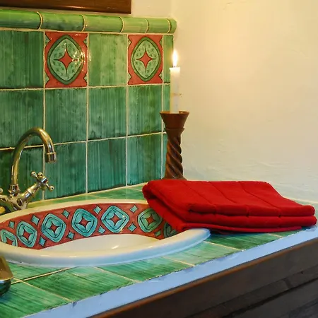 Casa Palmeras (adults Only) 3* 马尔韦利亚