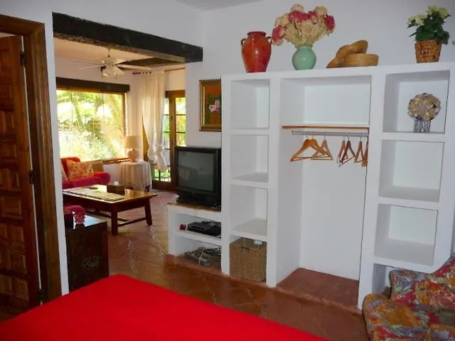 Casa Palmeras (adults Only) Alojamento de Acomodação e Pequeno-almoço Marbella